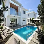 Jarvis Modern And Quiet 3br With Private Swimming Pool וילה