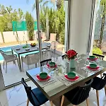 וילה Jarvis Modern And Quiet 3br With Private Swimming Pool פרוטאראס