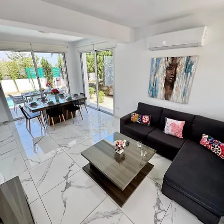 Villa Jarvis Modern And Quiet 3br With Private Swimming Pool *