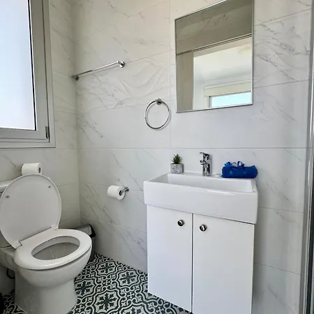 Jarvis Modern And Quiet 3br With Private Swimming Pool *