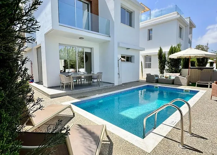 Jarvis Modern And Quiet 3br With Private Swimming Pool * Paralimni