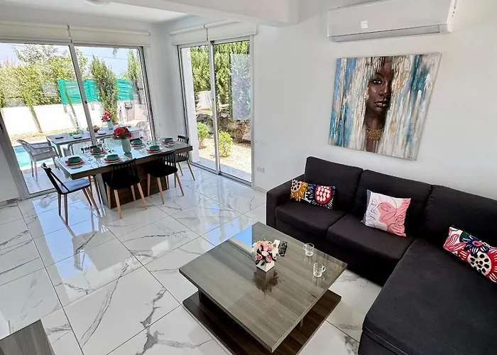 Vila Jarvis Modern And Quiet 3br With Private Swimming Pool *