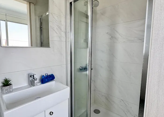 Jarvis Modern And Quiet 3br With Private Swimming Pool Vila Paralimni