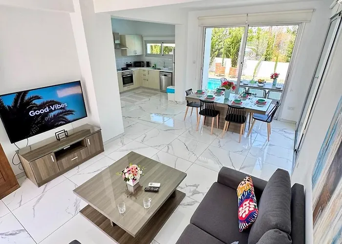 Jarvis Modern And Quiet 3br With Private Swimming Pool