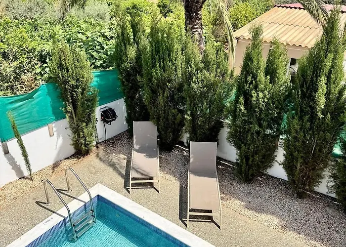 Vila Jarvis Modern And Quiet 3br With Private Swimming Pool *