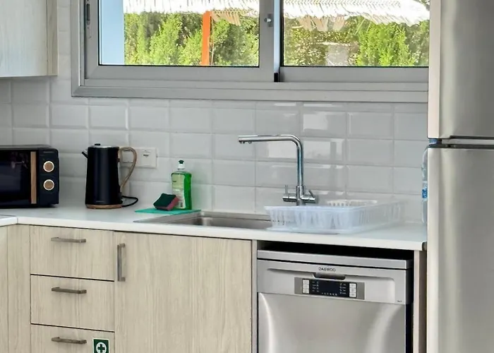 Jarvis Modern And Quiet 3br With Private Swimming Pool Vila Paralimni