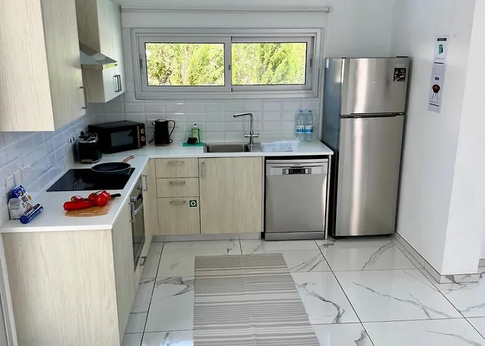 Jarvis Modern And Quiet 3br With Private Swimming Pool * Paralimni