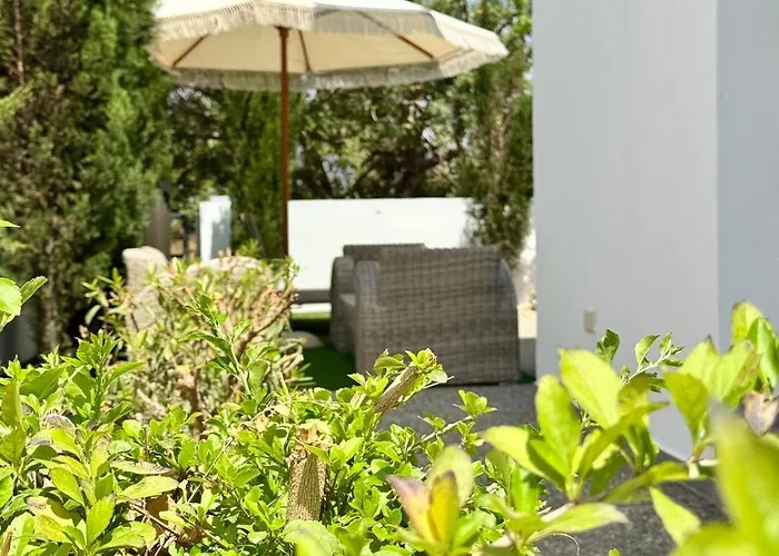 Jarvis Modern And Quiet 3br With Private Swimming Pool Vila Paralimni