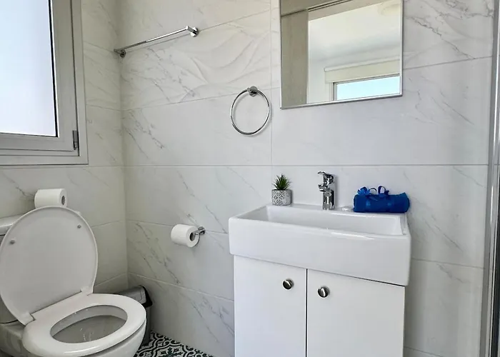 Jarvis Modern And Quiet 3br With Private Swimming Pool *