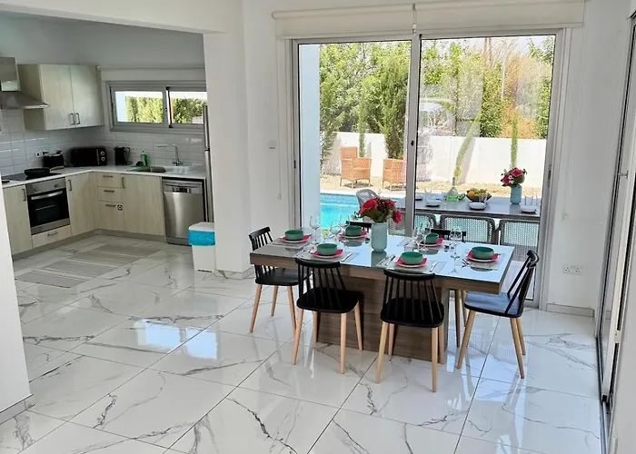 Vila Jarvis Modern And Quiet 3br With Private Swimming Pool *